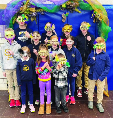 Mardi Gras fundraiser at Rumpled Queen will benefit St. Paul School